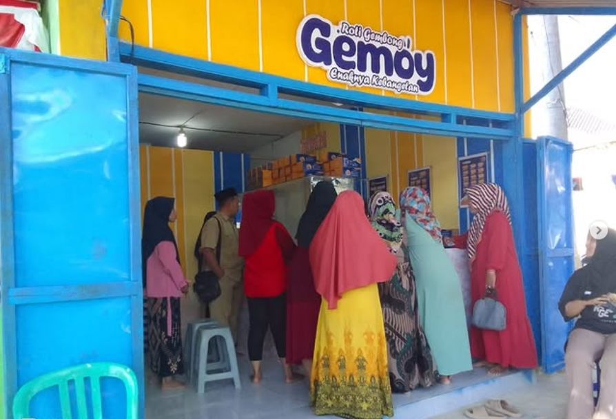Membangun Bisnis Roti Gembong di Kota Kecil